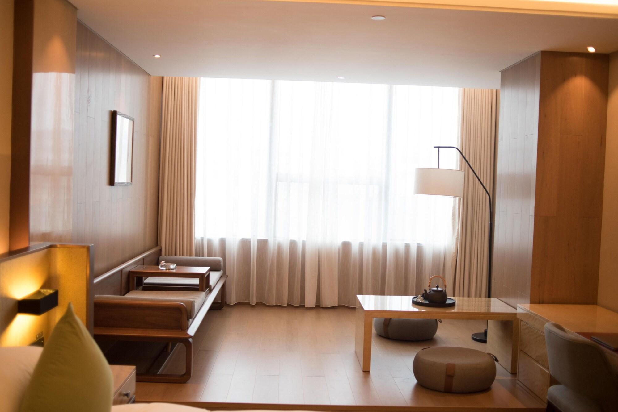 Leshan Ramada Hotel Eksteriør bilde