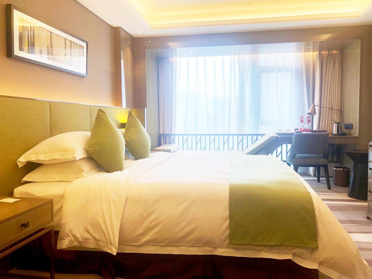 Leshan Ramada Hotel Eksteriør bilde